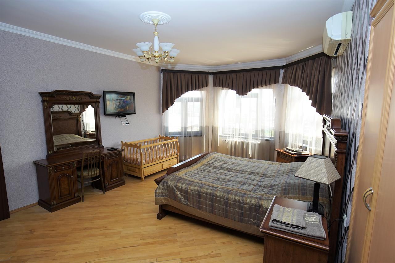 Nice House In The Heart Of The City Yerevan Exterior foto