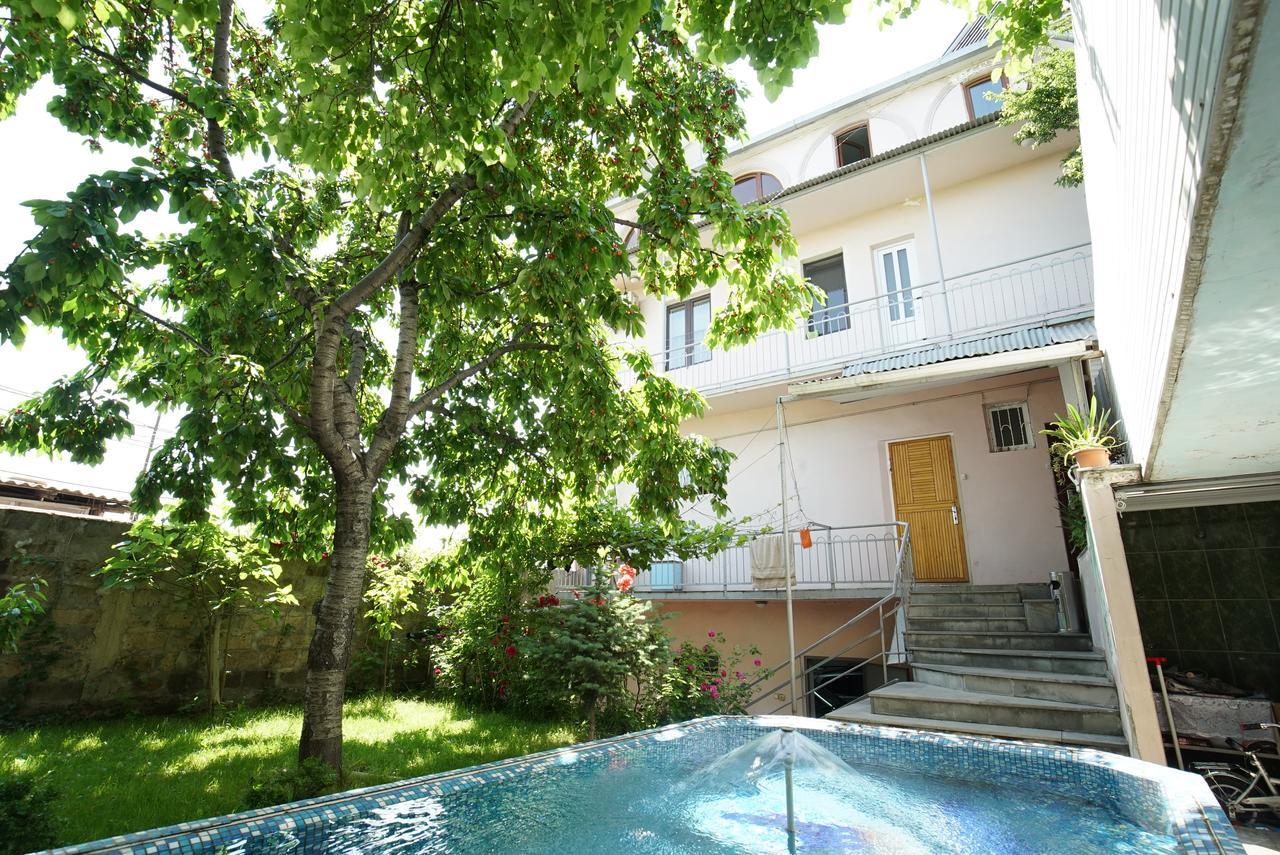 Nice House In The Heart Of The City Yerevan Exterior foto
