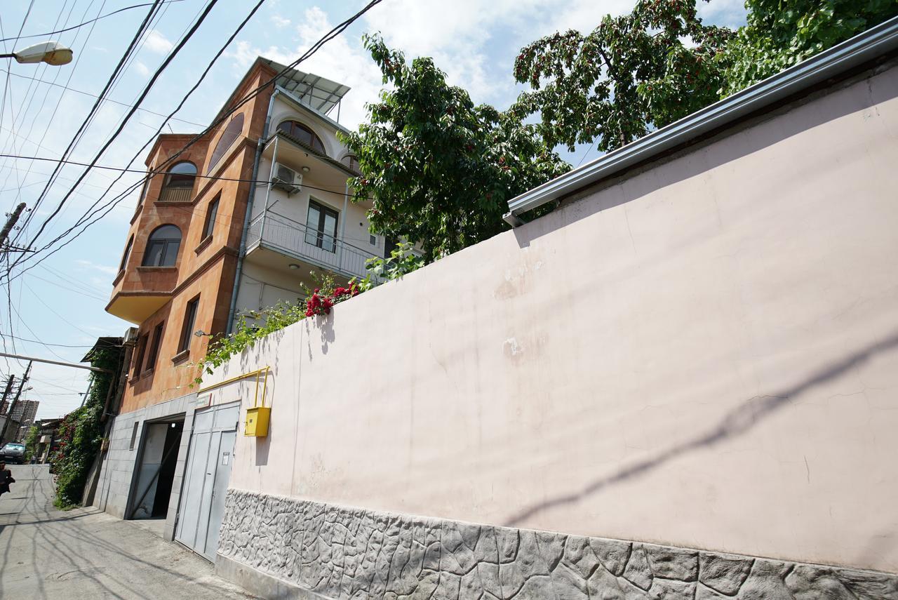 Nice House In The Heart Of The City Yerevan Exterior foto