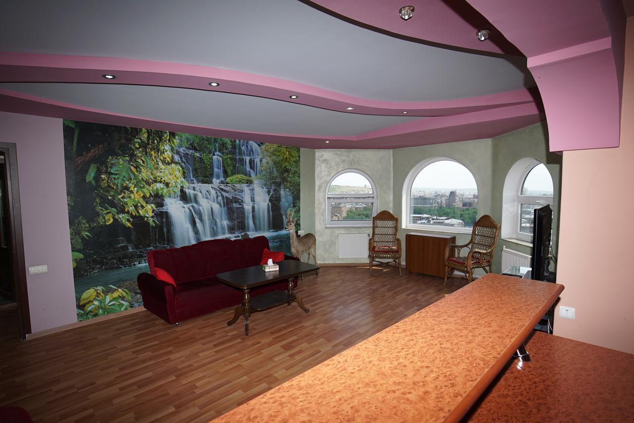 Nice House In The Heart Of The City Yerevan Exterior foto